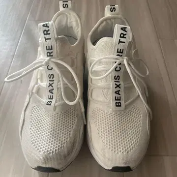 BEAXIS 화이트 스니커즈 통굽
