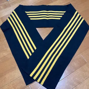 새상품급 J PREES 스쿨 머플러 영국제 블랙 택