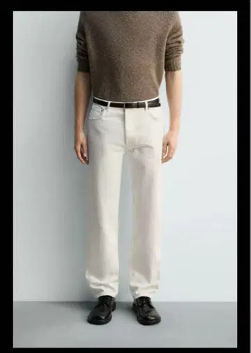 ZARA 스트레이트 핏 데님 팬츠 화이트