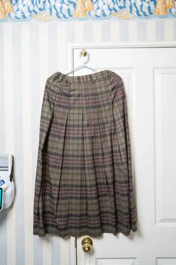 체크 무늬 플리츠 스커트 M