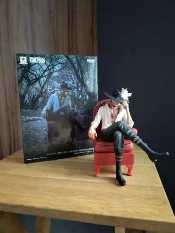 ONEPIECE 쥬라클 미호크 피규어