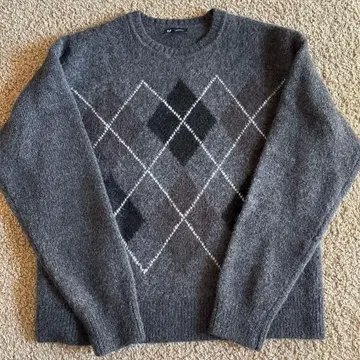 GAP 릴랙스핏 아가일 스웨터