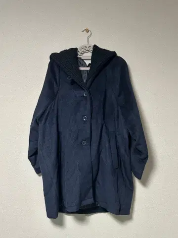 [ kOhAKU ] 후드 부착 네이비 피 코트