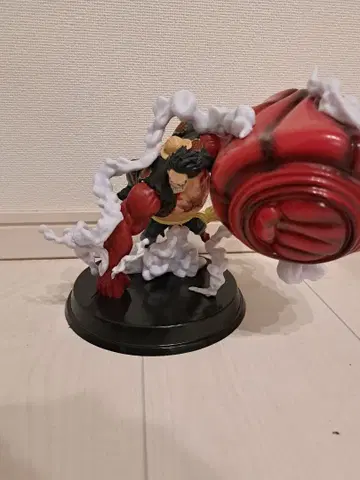 원피스 루피 피규어