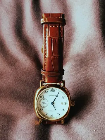 SONNE 자동 와인딩 손목시계 모델번호 SO89