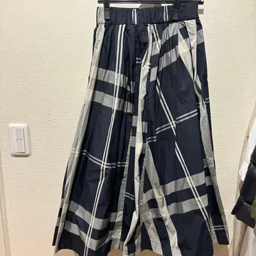 스트라이프 롱 스커트 네이비/화이트