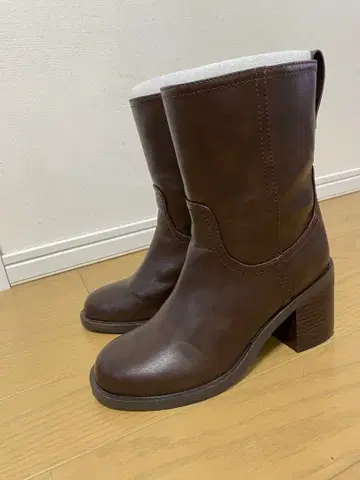 르 탈론 미들 숏부츠