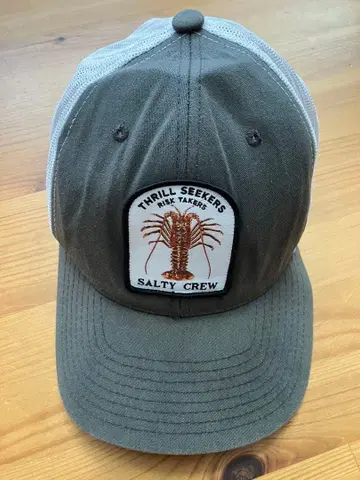SALTY CREW 트러커 캡 새상품급