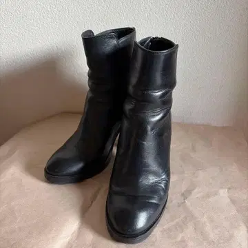 파비오 루스코니 가죽 숏부츠 백 지퍼 37 블랙