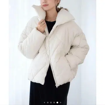 아이보리 퀼팅 다운 자켓