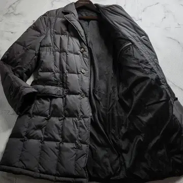 구하기 어려움 XL 상당 페라가모 체스터 코트 다운 가죽 절개