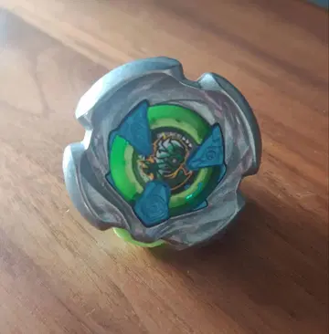 마미카스 4-60C 베이블레이드 X