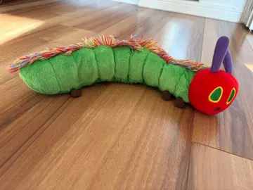 배고픈 애벌레 봉제 인형
