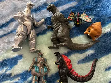 고질라 피규어 6체 세트