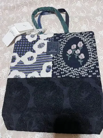 [ 정품 ] 미나 페르호넨 토스트 백 미사용 새상품