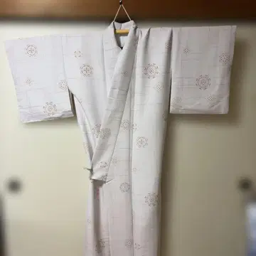 기모노 공방 워셔블 기모노 옅은 핑크에 패턴 무늬