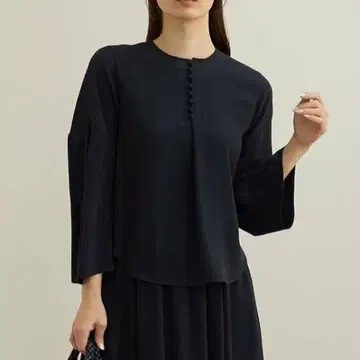 ROPE 벨 라인 디자인 블라우스