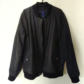 Gap 블랙 MA-1 자켓 L 사이즈