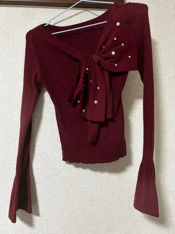 RESEXXY 빅 리본 니트탑