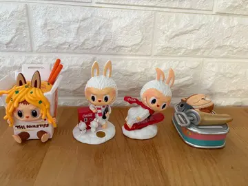 러브부 피규어 세트