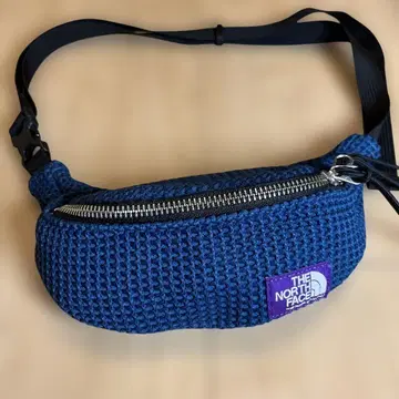 THE NORTH FACE 메쉬 웨스트 파우치 다크 블루