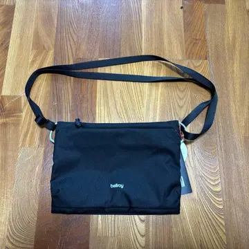 벨로이 bellroy 라이트 사코슈 Lirw Sacoshe