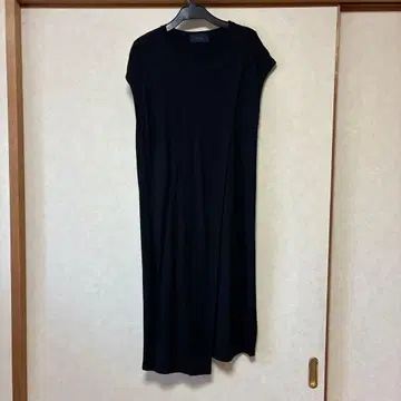 블랙 슬리브리스 롱 원피스