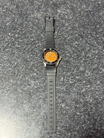 Seiko 오렌지 다이버 워치