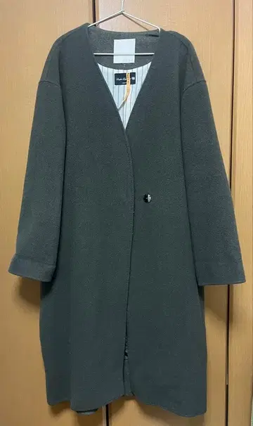 자유구 울 롱 코트 노카라 V넥 다크 그린 사이즈 42