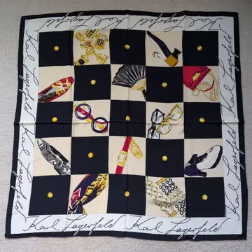 칼 라거펠트 스카프 대형