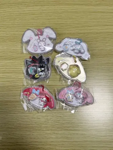 산리오 캐릭터즈 패키지 참&초코 보로