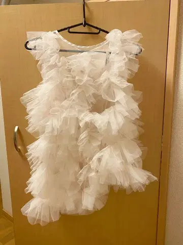 미사용품 NOTREemor asymmetry tulle tops