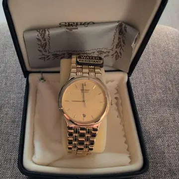 SEIKO 골드 손목시계 7N22-7020