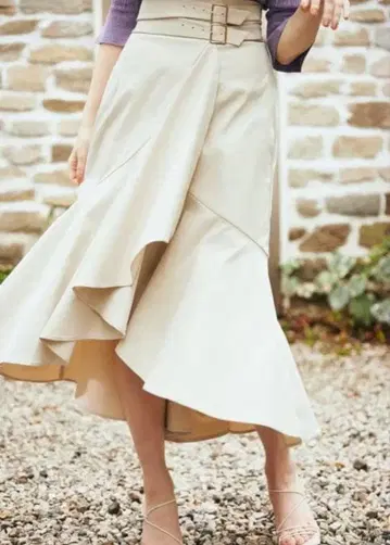 Herlipto 더블 벨티드 랩 스커트