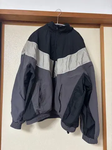 [ MAISON SPECIAL ] 트랙 재킷 01