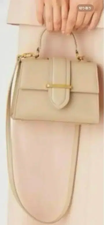 미라 오웬 숄더백 베이지 새상품급