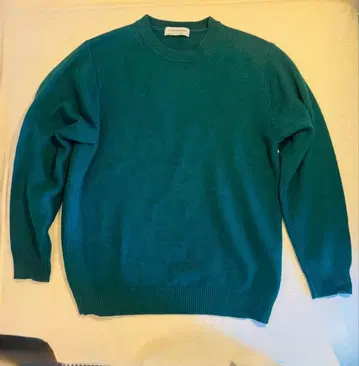 새상품급 [ TOMORROWLAND ] 그린 스웨터