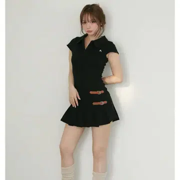 andmary 루나 플리츠 미니 드레스