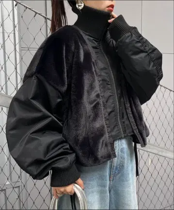 택 포함 미사용 새상품!etsinta 퍼 절개 숏 스탠드 자켓