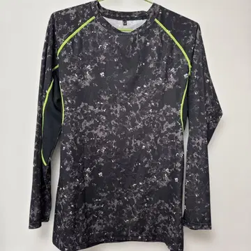 카모플라쥬 긴팔 티셔츠 L 사이즈