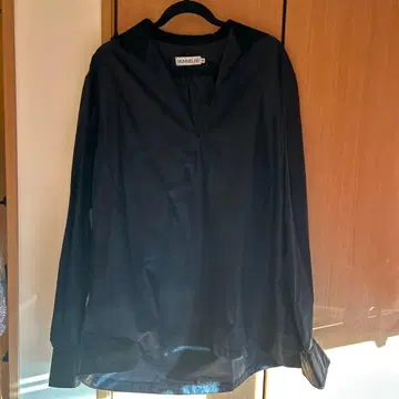 HUMMEL 블랙 나일론 풀오버 셔츠 사이즈 3