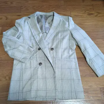 테일러드 자켓 M 사이즈 vis