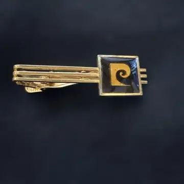 스타일리시한 블랙 골드 넥타이핀 앤티크