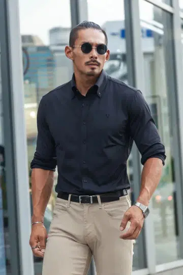 극상 실루엣 스트레치 버튼다운 셔츠 블랙 / XL