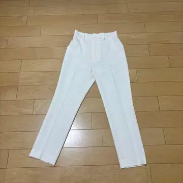 미사용 새상품 SOEJU 소주 화이트 S 사이즈