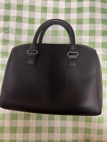 미사용품 유니클로 레더 터치 2WAY 보스턴 백 블랙