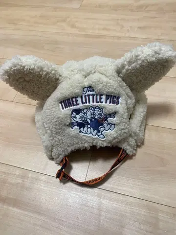 Three Little Pigs 귀도리 모자 58cm 디즈니