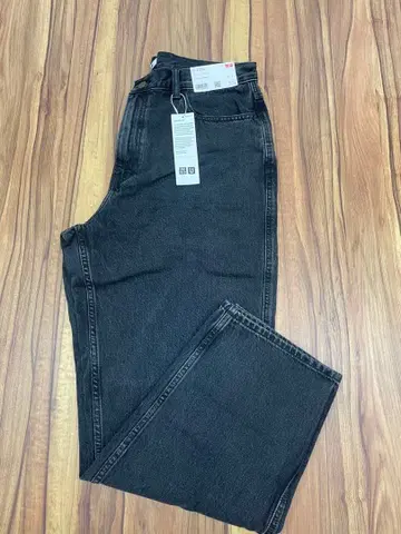 미사용 새상품 유니클로U 릴랙스핏 청바지