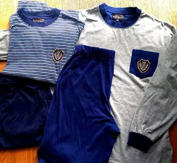 엠블럼 포함 긴팔 파자마 2벌 세트