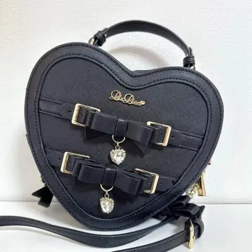 LIZLISA 리본 비쥬 하트 백 블랙